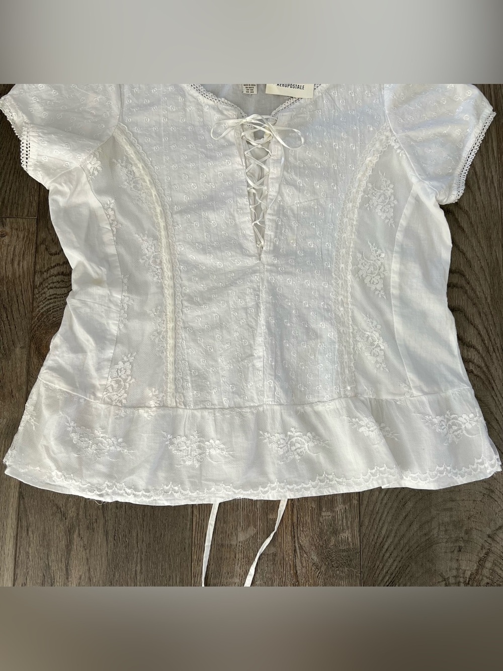 AEROPOSTALE NWT Vintage White Eyelet Lace Front Tie Back Peasant Blouse Size XL - Picture 4 of 7